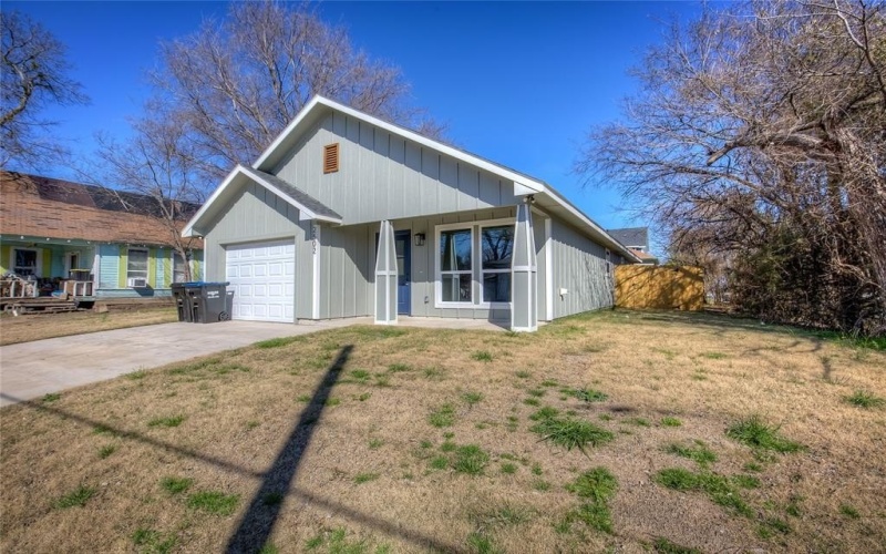 2502 Polk Street, Greenville, TX 75401, 3 Habitaciones Habitaciones , ,2 BañosBaños,Residential,En Venta,2502 Polk Street,20839219