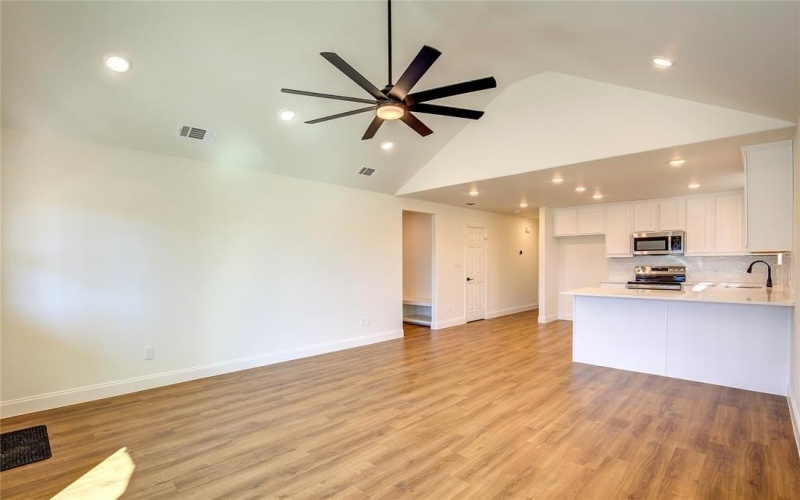 2502 Polk Street, Greenville, TX 75401, 3 Habitaciones Habitaciones , ,2 BañosBaños,Residential,En Venta,2502 Polk Street,20839219