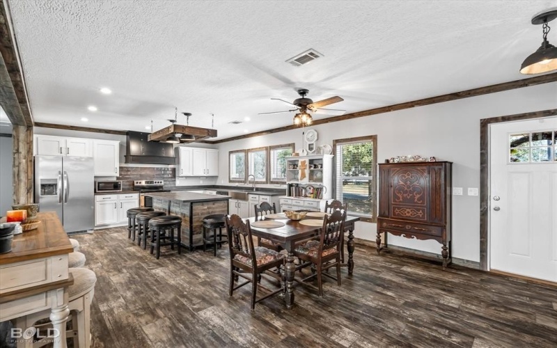 10034 Plum Point Road, Oil City, LA 71061, 3 Habitaciones Habitaciones , ,2 BañosBaños,Residential,En Venta,10034 Plum Point Road,20839342