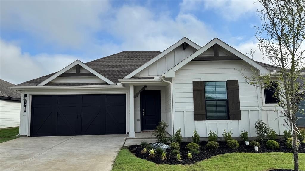 1760 RIVER BEND Road, Burleson, TX 76028, 4 Habitaciones Habitaciones , ,2 BañosBaños,Residential,En Venta,1760 RIVER BEND Road,20836196