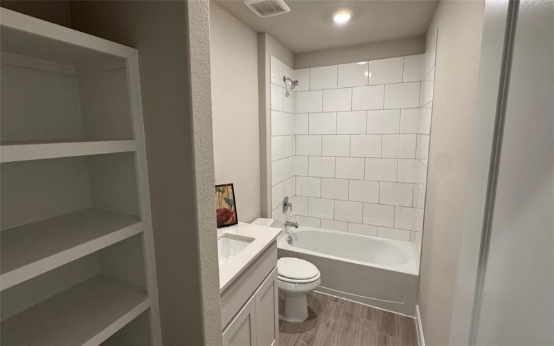 1760 RIVER BEND Road, Burleson, TX 76028, 4 Habitaciones Habitaciones , ,2 BañosBaños,Residential,En Venta,1760 RIVER BEND Road,20836196