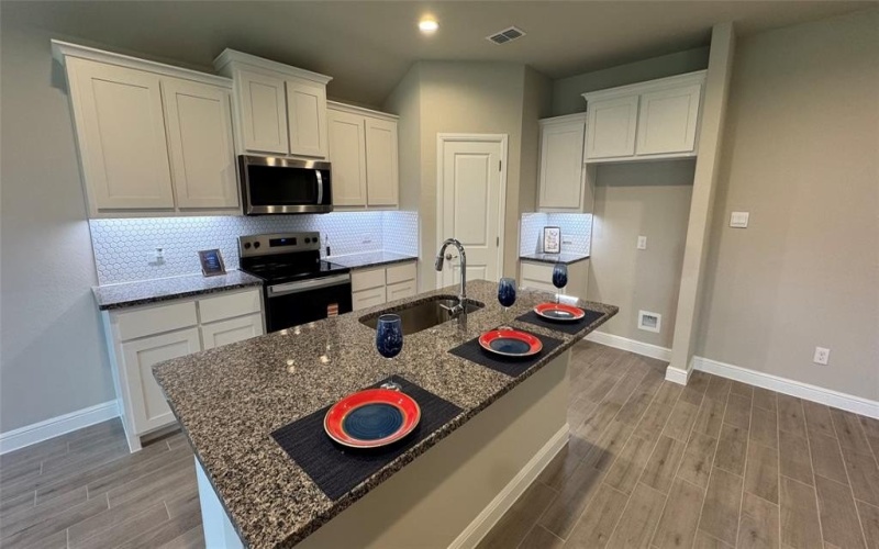 1760 RIVER BEND Road, Burleson, TX 76028, 4 Habitaciones Habitaciones , ,2 BañosBaños,Residential,En Venta,1760 RIVER BEND Road,20836196