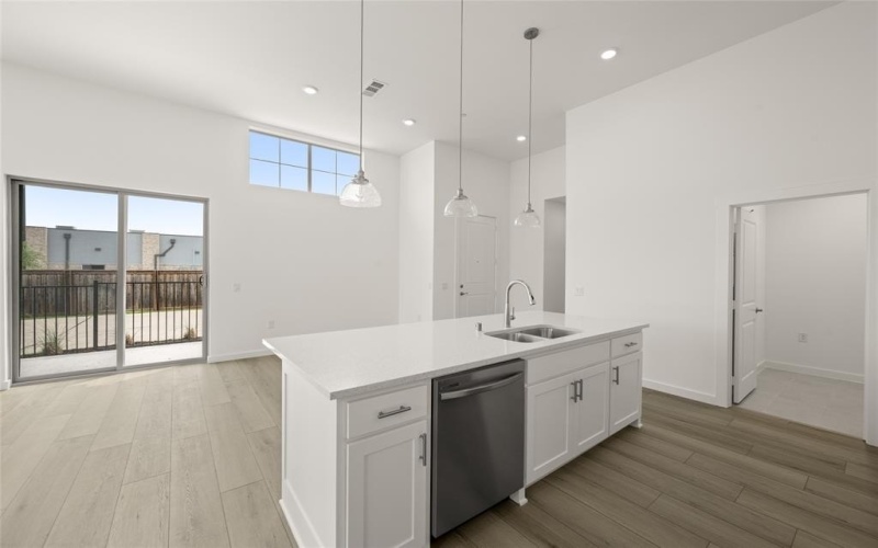 2613 Chablis Drive, Grand Prairie, TX 75054, 2 Habitaciones Habitaciones , ,2 BañosBaños,Residential,En Venta,2613 Chablis Drive,0,20839590