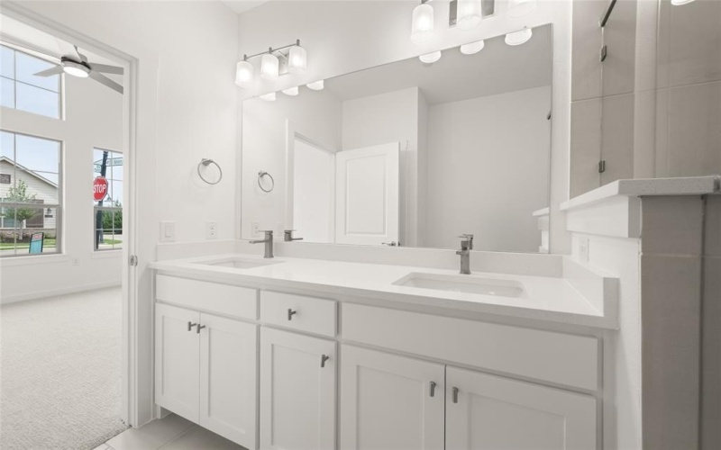 2613 Chablis Drive, Grand Prairie, TX 75054, 2 Habitaciones Habitaciones , ,2 BañosBaños,Residential,En Venta,2613 Chablis Drive,0,20839590