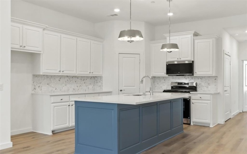 2627 St Helena Lane, Grand Prairie, TX 75054, 2 Bedrooms Bedrooms, ,2 BathroomsBathrooms,Residential,For Sale,2627 St Helena Lane,20839594