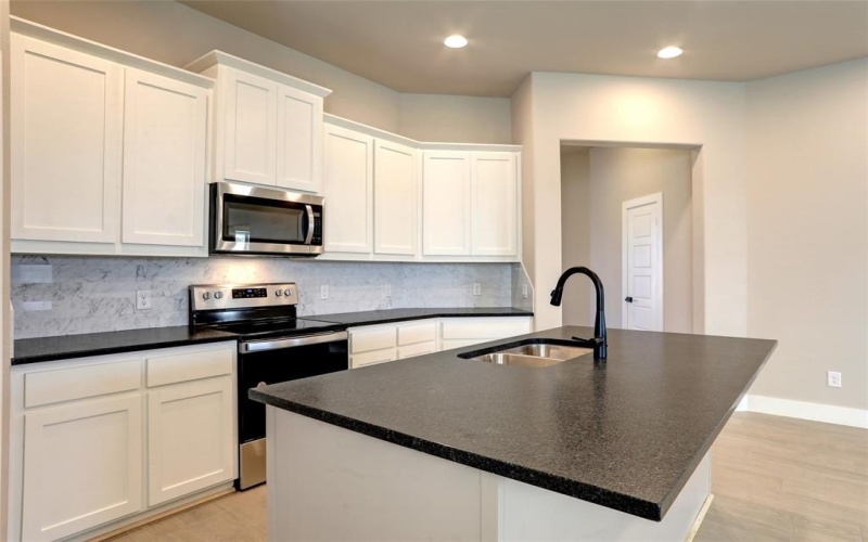 4033 Warhol Way, Royse City, TX 75189, 3 Habitaciones Habitaciones , ,2 BañosBaños,Residential,En Venta,4033 Warhol Way,20836304