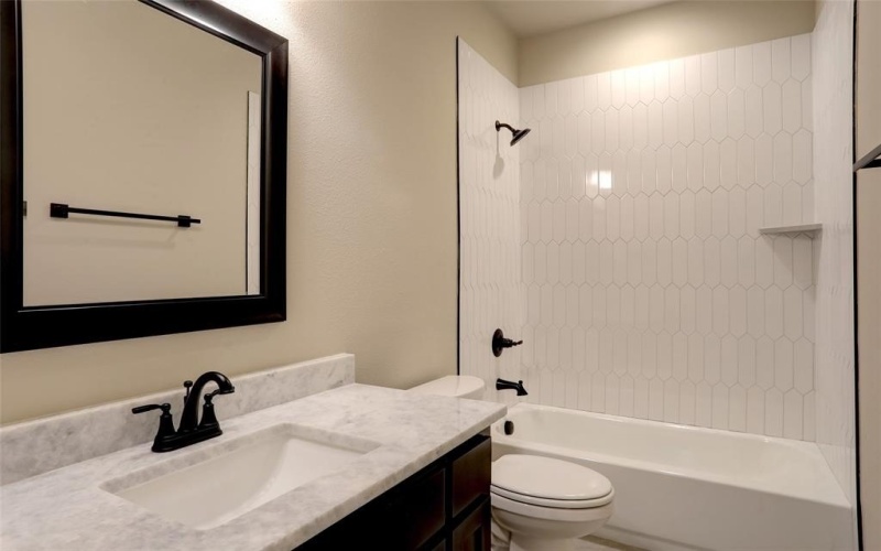 4033 Warhol Way, Royse City, TX 75189, 3 Habitaciones Habitaciones , ,2 BañosBaños,Residential,En Venta,4033 Warhol Way,20836304