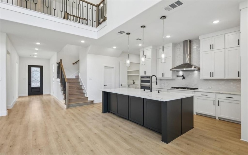 3700 Pardoners Mews, Rowlett, TX 75088, 4 Bedrooms Bedrooms, ,3 BathroomsBathrooms,Residential,For Sale,3700 Pardoners Mews,20836306