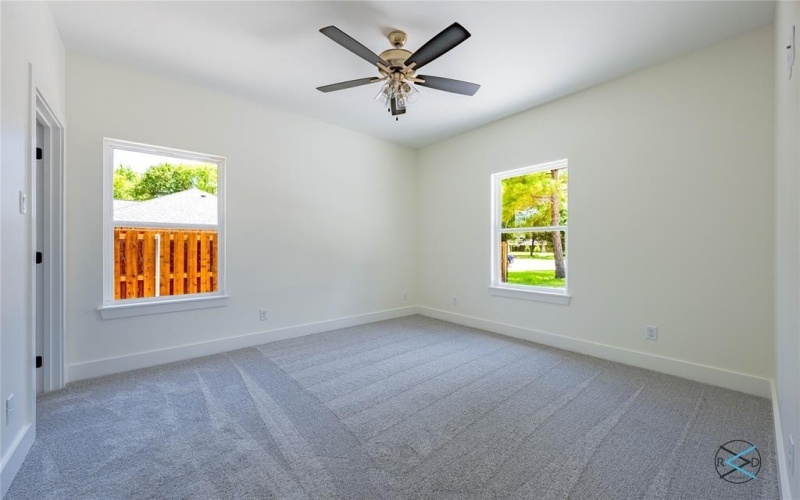 114 Castlewood Road, Enchanted Oaks, TX 75156, 4 Bedrooms Bedrooms, ,3 BathroomsBathrooms,Residential,For Sale,114 Castlewood Road,20839782
