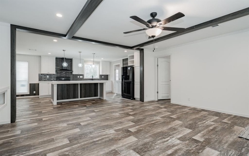7108 Moccasin Drive, Mabank, TX 75156, 3 Bedrooms Bedrooms, ,2 BathroomsBathrooms,Residential,For Sale,7108 Moccasin Drive,20840058