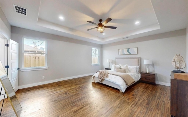 3928 SILVERHILL Drive, Dallas, TX 75241, 4 Bedrooms Bedrooms, ,3 BathroomsBathrooms,Residential,For Sale,3928 SILVERHILL Drive,0,20840059
