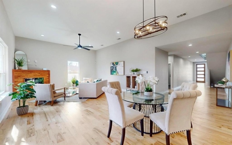 3928 SILVERHILL Drive, Dallas, TX 75241, 4 Bedrooms Bedrooms, ,3 BathroomsBathrooms,Residential,For Sale,3928 SILVERHILL Drive,0,20840059
