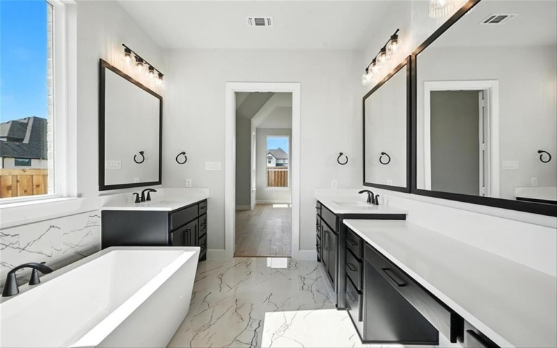 2750 Ambergate Lane, Prosper, TX 75078, 5 Habitaciones Habitaciones , ,6 BañosBaños,Residential,En Venta,2750 Ambergate Lane,20840305