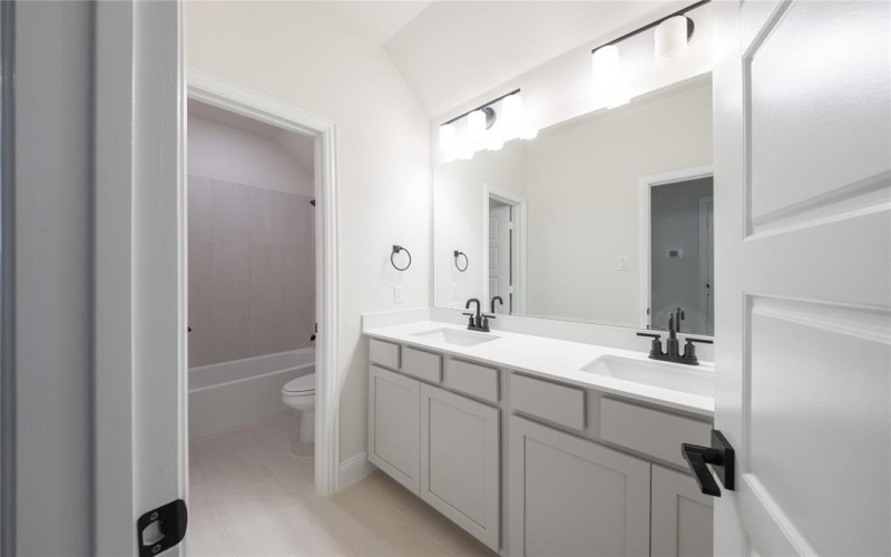 242 Harmony Avenue, Forney, TX 75126, 4 Habitaciones Habitaciones , ,3 BañosBaños,Residential,En Venta,242 Harmony Avenue,0,20837249