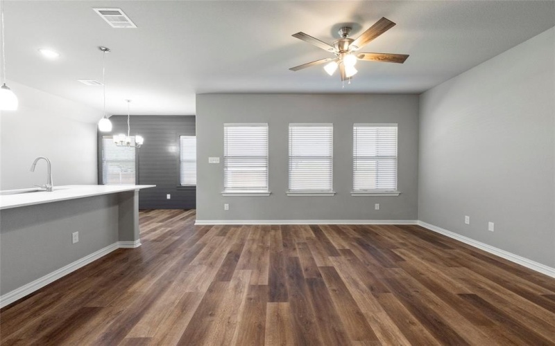 307 East Sanger Street, Celeste, TX 75423, 3 Bedrooms Bedrooms, ,2 BathroomsBathrooms,Residential,For Sale,307 East Sanger Street,0,20840487