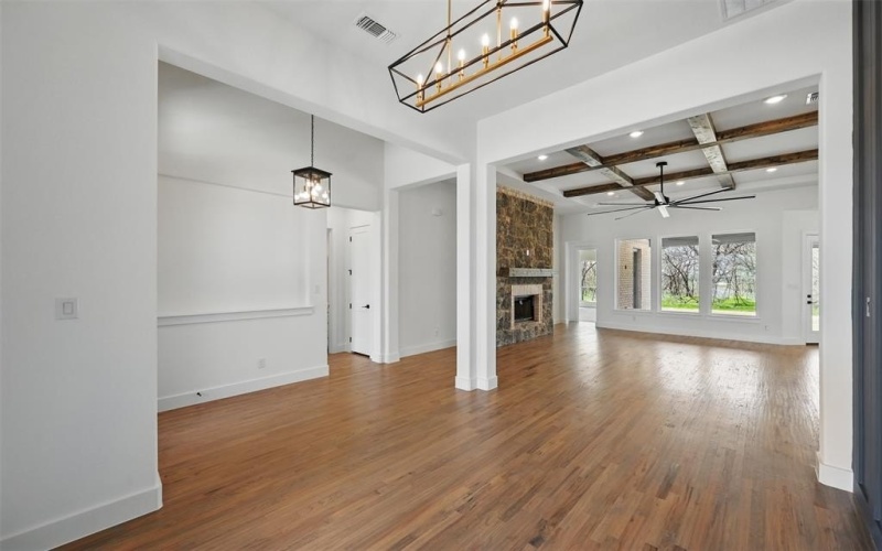 8241 Grayson Court, Midlothian, TX 76065, 4 Bedrooms Bedrooms, ,2 BathroomsBathrooms,Residential,For Sale,8241 Grayson Court,20840534