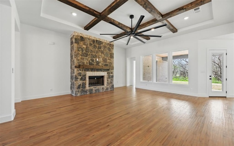 8241 Grayson Court, Midlothian, TX 76065, 4 Bedrooms Bedrooms, ,2 BathroomsBathrooms,Residential,For Sale,8241 Grayson Court,20840534