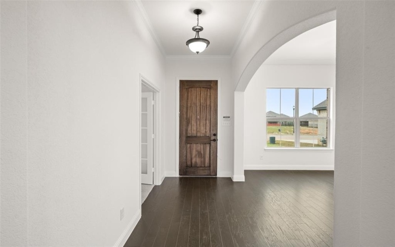 317 Bowrider Lane, Granbury, TX 76049, 3 Bedrooms Bedrooms, ,2 BathroomsBathrooms,Residential,For Sale,317 Bowrider Lane,20837486
