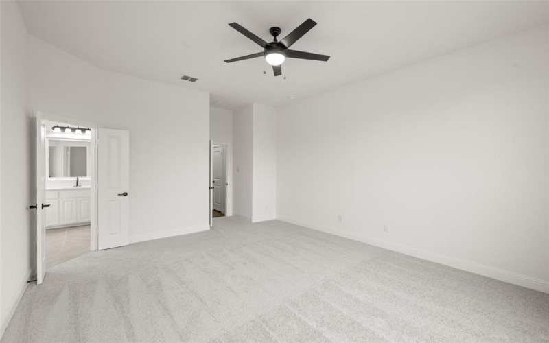 317 Bowrider Lane, Granbury, TX 76049, 3 Bedrooms Bedrooms, ,2 BathroomsBathrooms,Residential,For Sale,317 Bowrider Lane,20837486