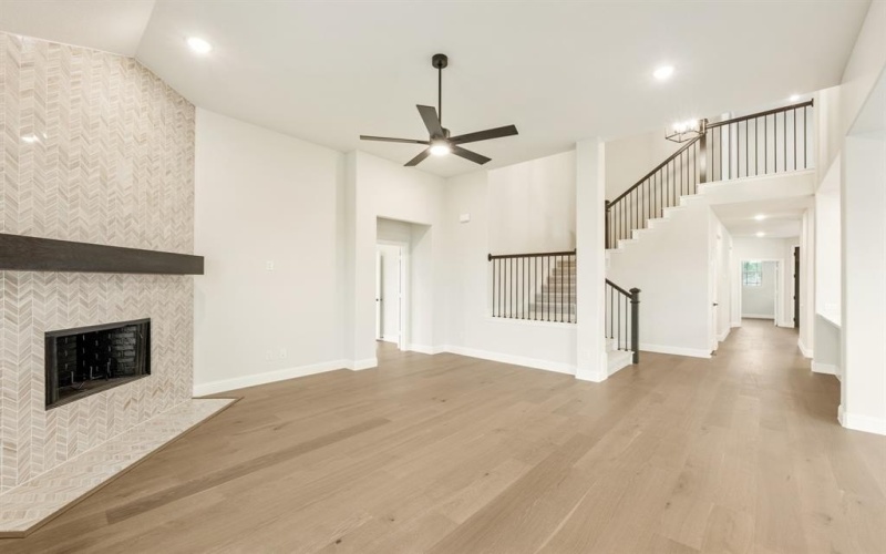 541 Holiday Avenue, Waxahachie, TX 75165, 4 Bedrooms Bedrooms, ,3 BathroomsBathrooms,Residential,For Sale,541 Holiday Avenue,20840839