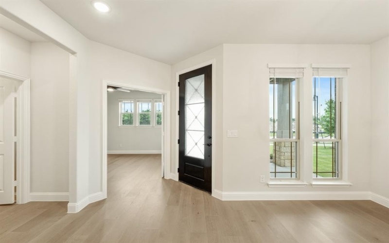 541 Holiday Avenue, Waxahachie, TX 75165, 4 Bedrooms Bedrooms, ,3 BathroomsBathrooms,Residential,For Sale,541 Holiday Avenue,20840839