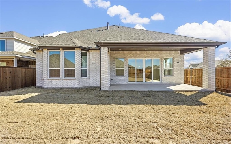 412 Hummingbird Lane, Van Alstyne, TX 75495, 5 Bedrooms Bedrooms, ,6 BathroomsBathrooms,Residential,For Sale,412 Hummingbird Lane,20840898