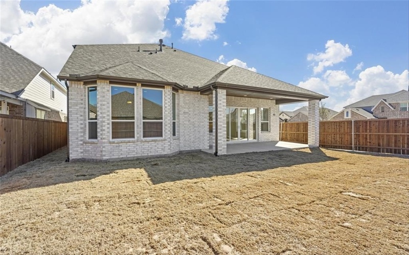 412 Hummingbird Lane, Van Alstyne, TX 75495, 5 Bedrooms Bedrooms, ,6 BathroomsBathrooms,Residential,For Sale,412 Hummingbird Lane,20840898