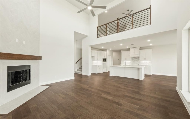 545 Holiday Avenue, Waxahachie, TX 75165, 5 Bedrooms Bedrooms, ,5 BathroomsBathrooms,Residential,For Sale,545 Holiday Avenue,20840914