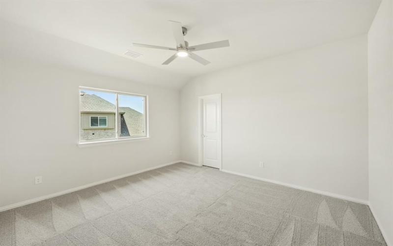 545 Holiday Avenue, Waxahachie, TX 75165, 5 Bedrooms Bedrooms, ,5 BathroomsBathrooms,Residential,For Sale,545 Holiday Avenue,20840914