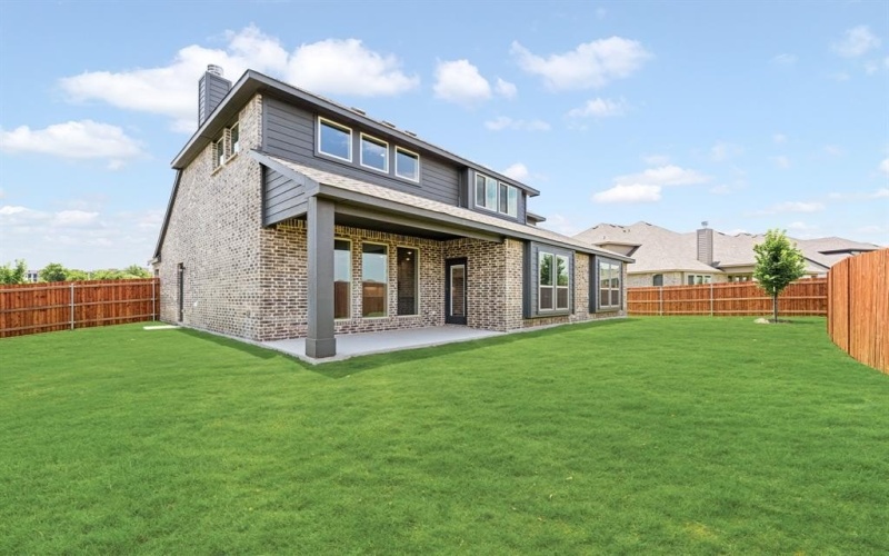 545 Holiday Avenue, Waxahachie, TX 75165, 5 Bedrooms Bedrooms, ,5 BathroomsBathrooms,Residential,For Sale,545 Holiday Avenue,20840914