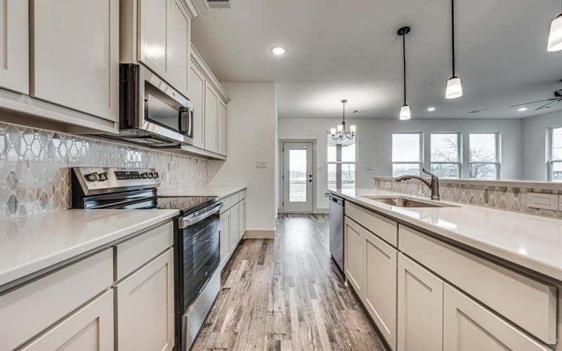 704 N Church Street, Ferris, TX 75125, 3 Bedrooms Bedrooms, ,2 BathroomsBathrooms,Residential,For Sale,704 N Church Street,20842073