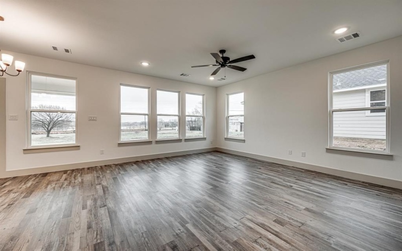 704 N Church Street, Ferris, TX 75125, 3 Bedrooms Bedrooms, ,2 BathroomsBathrooms,Residential,For Sale,704 N Church Street,20842073