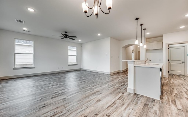 704 N Church Street, Ferris, TX 75125, 3 Bedrooms Bedrooms, ,2 BathroomsBathrooms,Residential,For Sale,704 N Church Street,20842073
