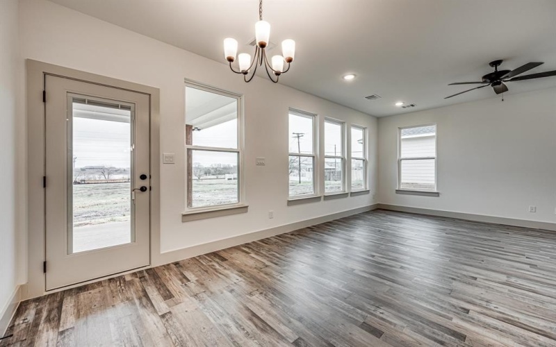 704 N Church Street, Ferris, TX 75125, 3 Bedrooms Bedrooms, ,2 BathroomsBathrooms,Residential,For Sale,704 N Church Street,20842073