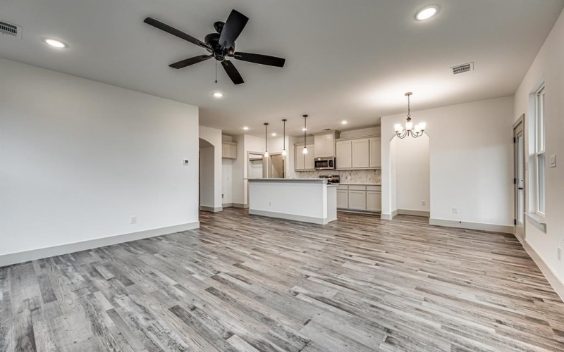 704 N Church Street, Ferris, TX 75125, 3 Bedrooms Bedrooms, ,2 BathroomsBathrooms,Residential,For Sale,704 N Church Street,20842073