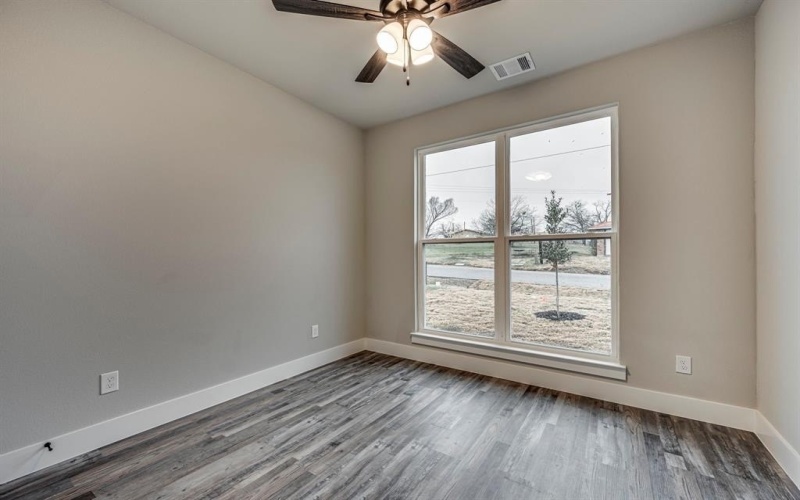 712 N Church Street, Ferris, TX 75125, 3 Bedrooms Bedrooms, ,2 BathroomsBathrooms,Residential,For Sale,712 N Church Street,20842098