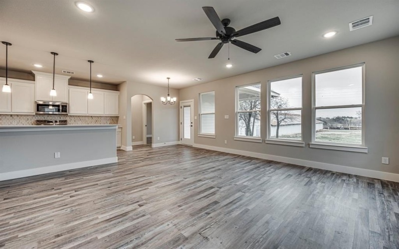 712 N Church Street, Ferris, TX 75125, 3 Bedrooms Bedrooms, ,2 BathroomsBathrooms,Residential,For Sale,712 N Church Street,20842098