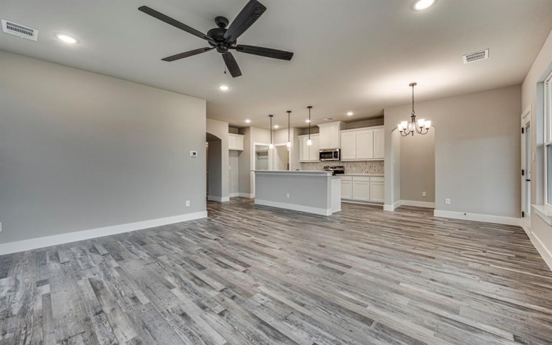 712 N Church Street, Ferris, TX 75125, 3 Bedrooms Bedrooms, ,2 BathroomsBathrooms,Residential,For Sale,712 N Church Street,20842098