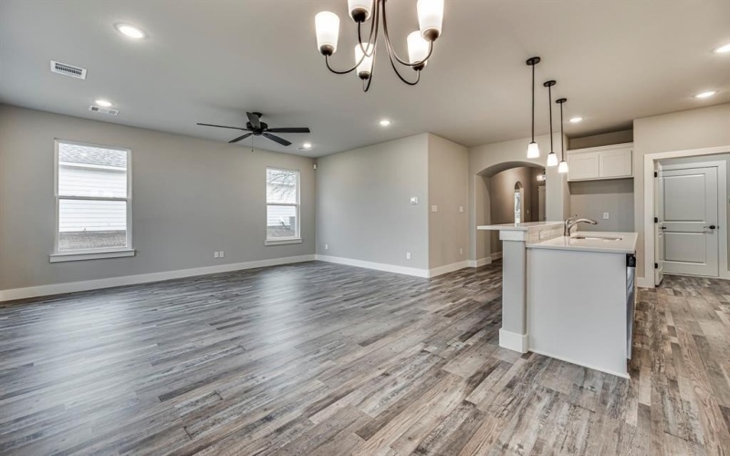 712 N Church Street, Ferris, TX 75125, 3 Bedrooms Bedrooms, ,2 BathroomsBathrooms,Residential,For Sale,712 N Church Street,20842098