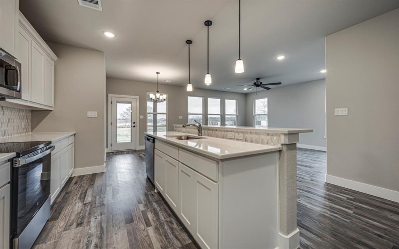 712 N Church Street, Ferris, TX 75125, 3 Bedrooms Bedrooms, ,2 BathroomsBathrooms,Residential,For Sale,712 N Church Street,20842098