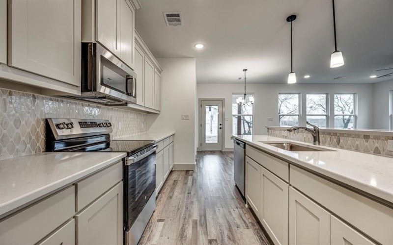 716 N Church Street, Ferris, TX 75125, 3 Bedrooms Bedrooms, ,2 BathroomsBathrooms,Residential,For Sale,716 N Church Street,20842106