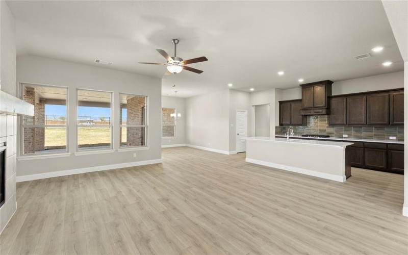 539 San Angelo, Forney, TX 75126, 4 Habitaciones Habitaciones , ,3 BañosBaños,Residential,En Venta,539 San Angelo,20842281