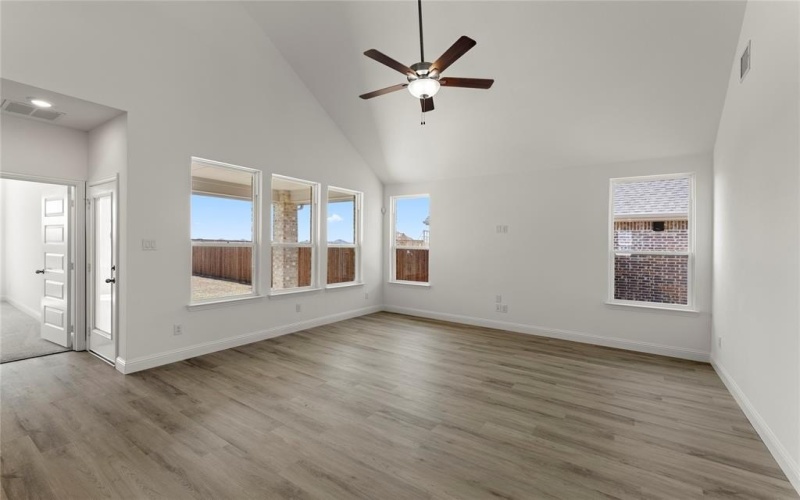 510 Fort Davis Drive, Forney, TX 75126, 3 Habitaciones Habitaciones , ,2 BañosBaños,Residential,En Venta,510 Fort Davis Drive,20842293