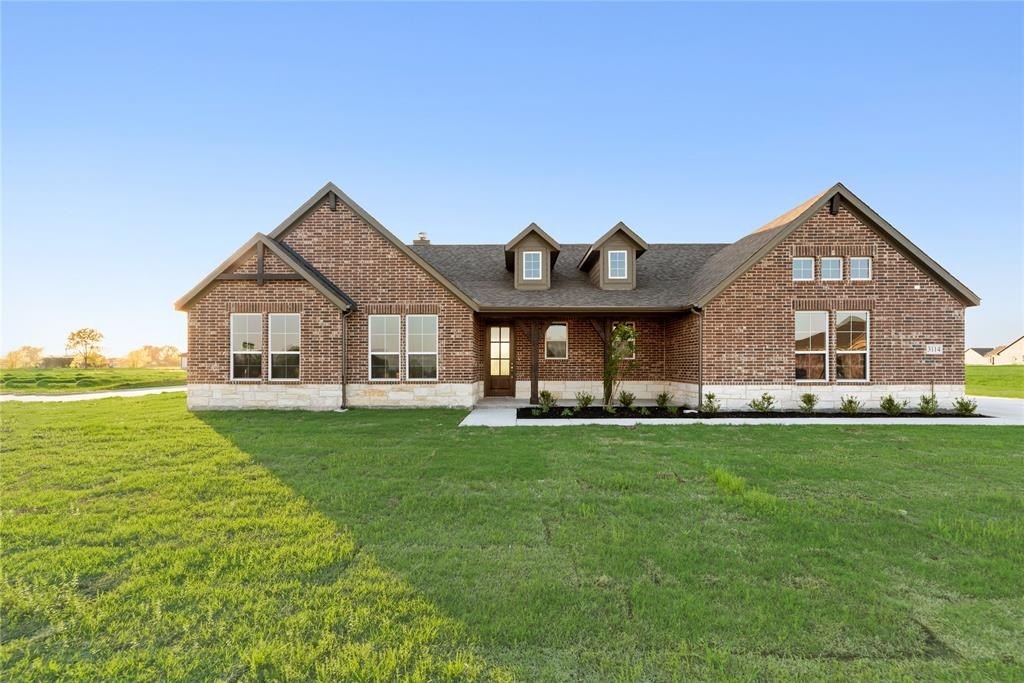 3114 White Oak Road, Oak Ridge, TX 75161, 4 Bedrooms Bedrooms, ,2 BathroomsBathrooms,Residential,For Sale,3114 White Oak Road,20842315