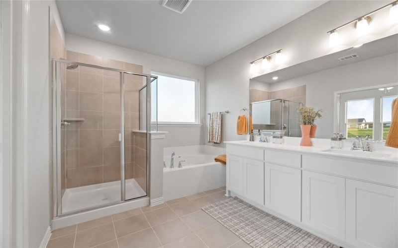3114 White Oak Road, Oak Ridge, TX 75161, 4 Bedrooms Bedrooms, ,2 BathroomsBathrooms,Residential,For Sale,3114 White Oak Road,20842315