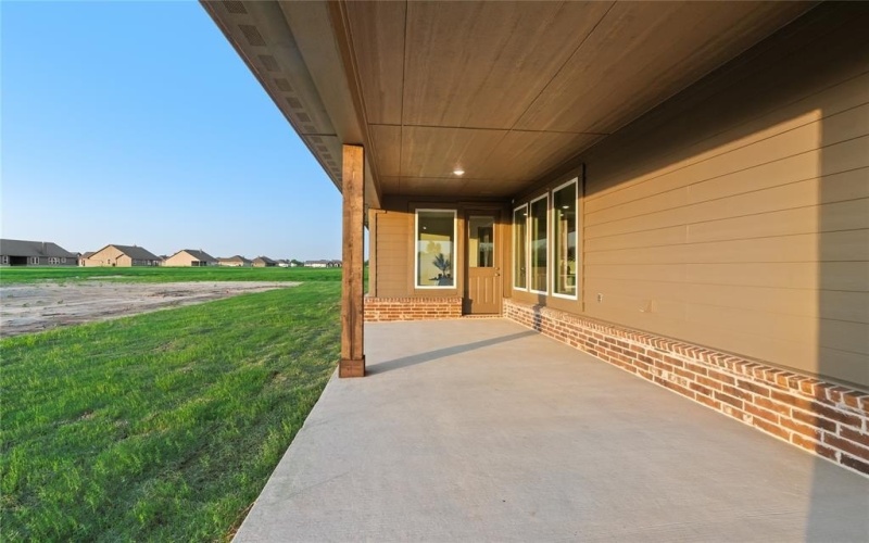 3114 White Oak Road, Oak Ridge, TX 75161, 4 Bedrooms Bedrooms, ,2 BathroomsBathrooms,Residential,For Sale,3114 White Oak Road,20842315