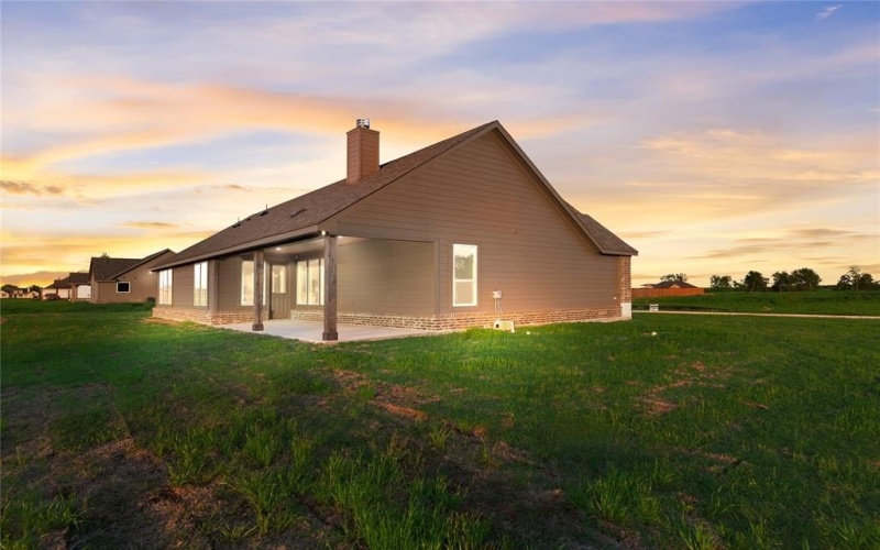 3114 White Oak Road, Oak Ridge, TX 75161, 4 Bedrooms Bedrooms, ,2 BathroomsBathrooms,Residential,For Sale,3114 White Oak Road,20842315