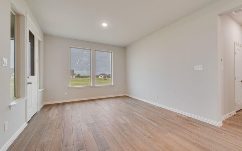 3105 White Oak Road, Oak Ridge, TX 75161, 3 Bedrooms Bedrooms, ,2 BathroomsBathrooms,Residential,For Sale,3105 White Oak Road,20842328