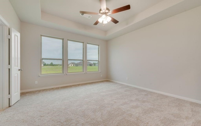 3105 White Oak Road, Oak Ridge, TX 75161, 3 Bedrooms Bedrooms, ,2 BathroomsBathrooms,Residential,For Sale,3105 White Oak Road,20842328
