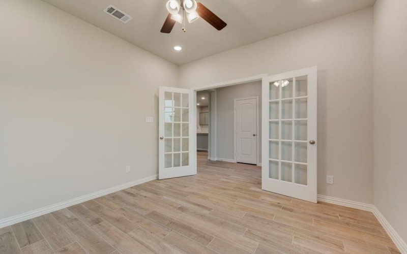 3105 White Oak Road, Oak Ridge, TX 75161, 3 Bedrooms Bedrooms, ,2 BathroomsBathrooms,Residential,For Sale,3105 White Oak Road,20842328